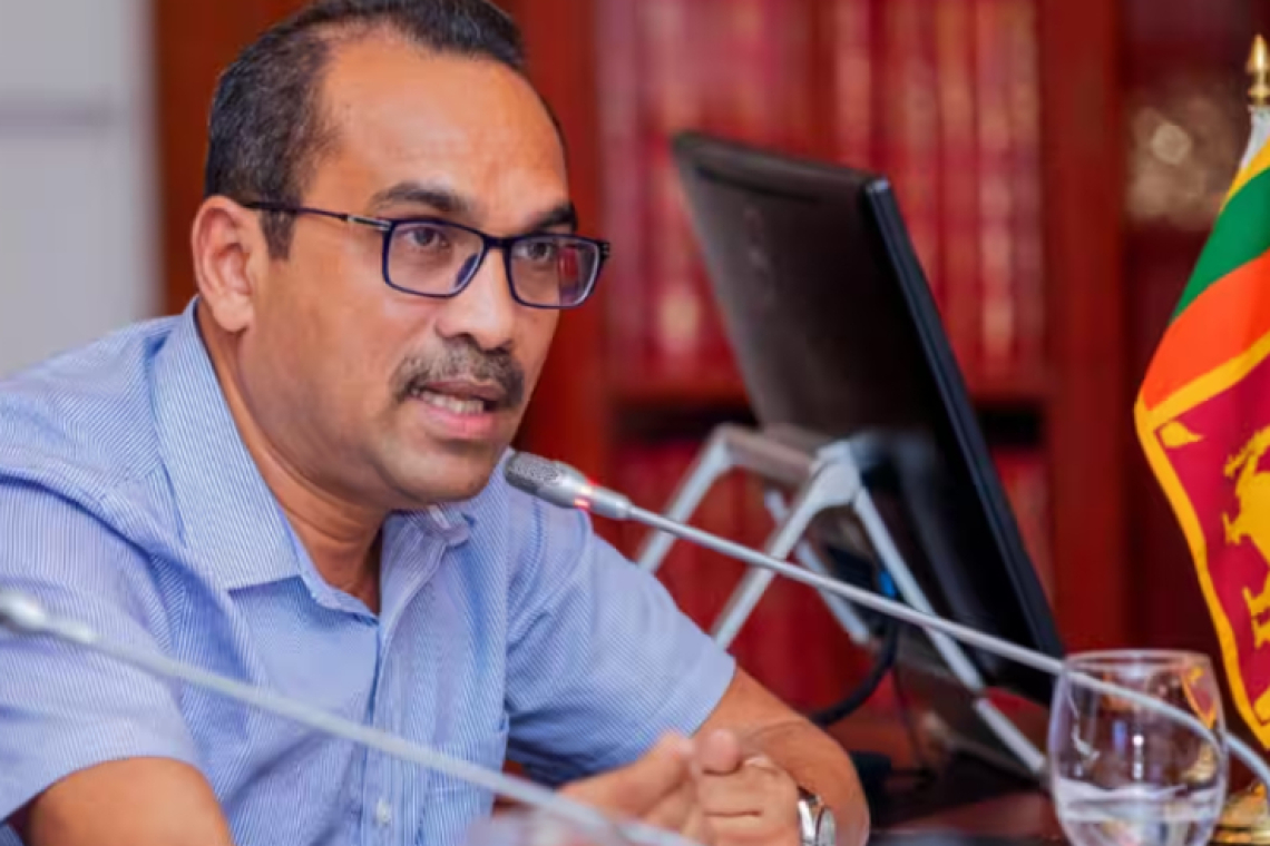 බස් හිමියන්ට ආණ්ඩුවෙන් දැනුම් දීමක් 